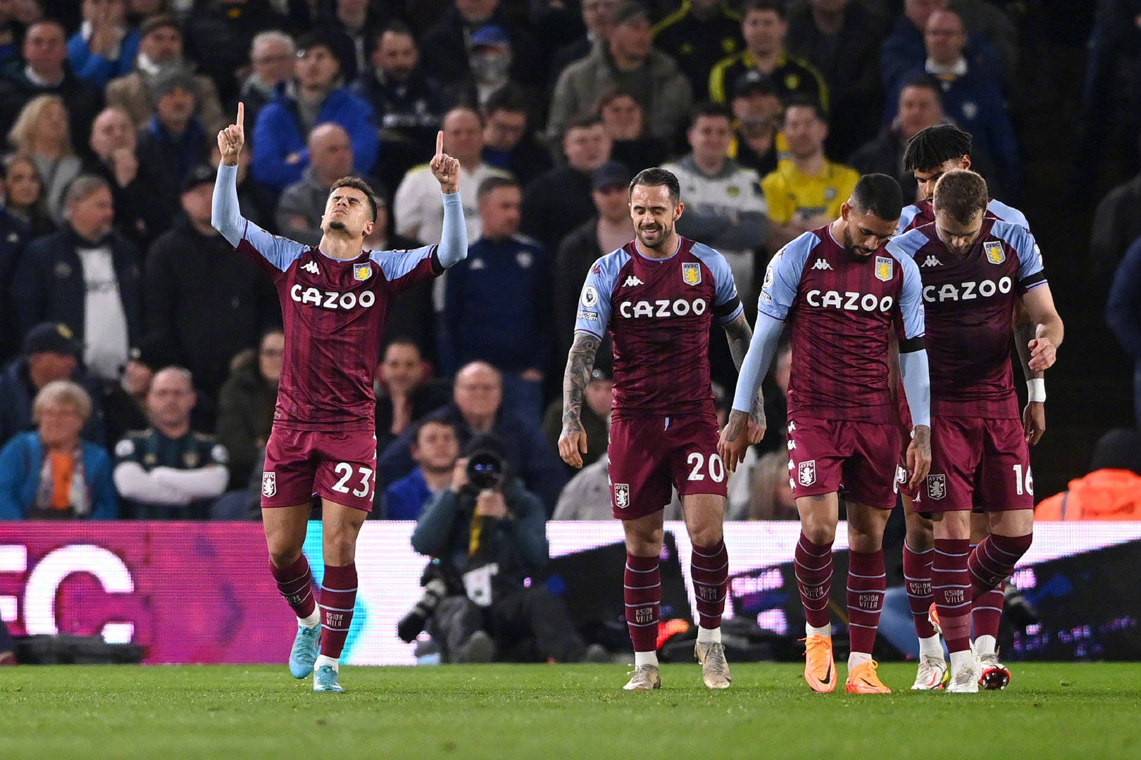 虽然秉持控 虽然秉持控