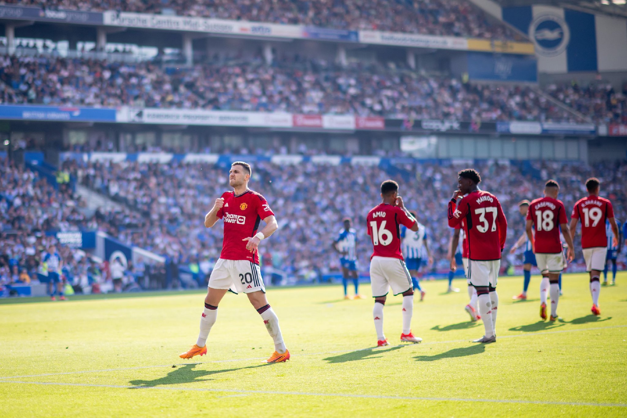 仅是足球的 仅是足球的