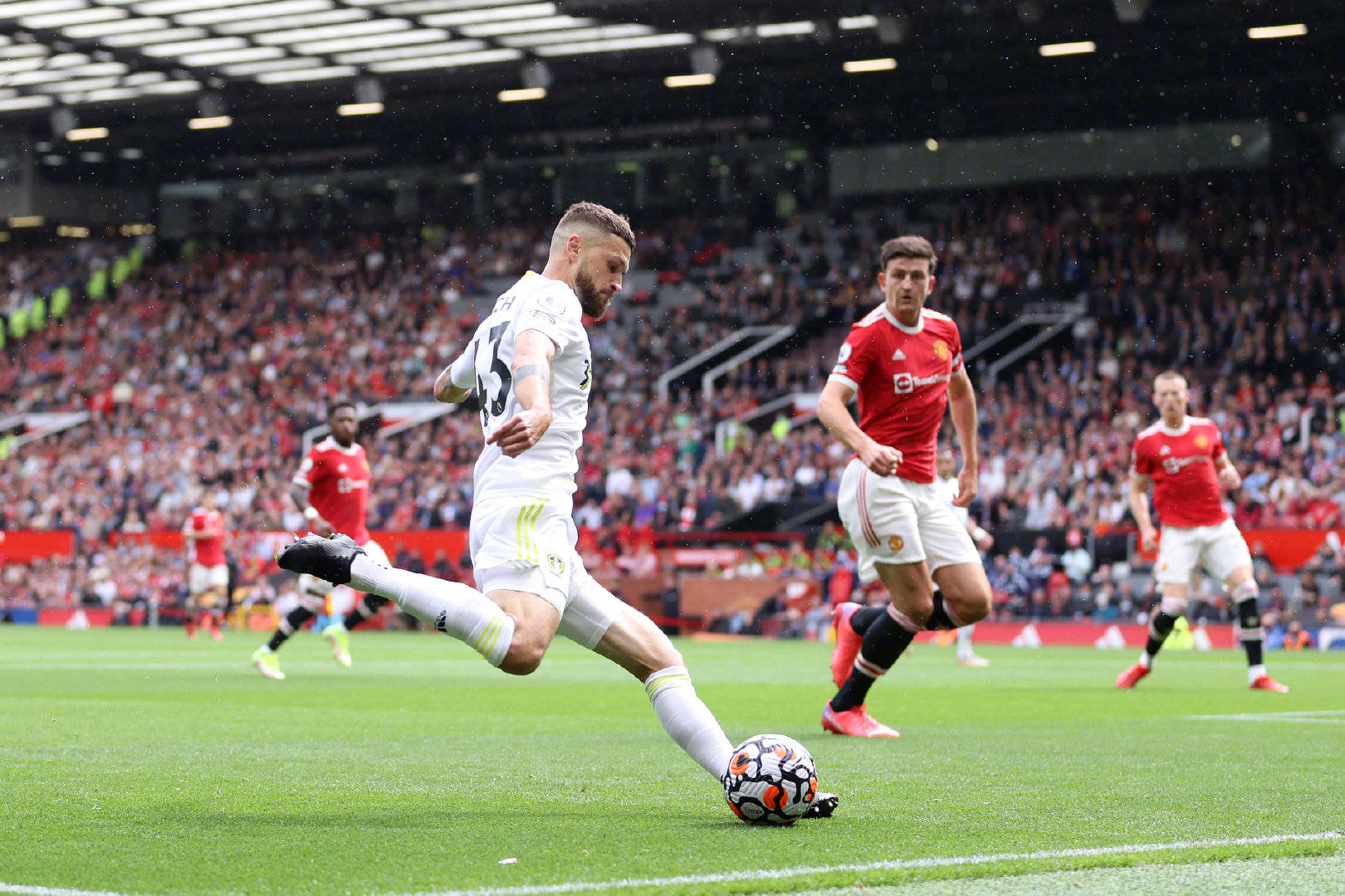 在後防線增 在後防線增